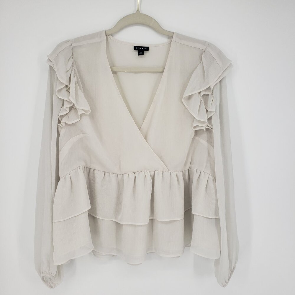 3/$25 422 Torrid Ruffle Top L Surplice V Neck Long Sleeve Blouse Cream Tiered 0 - Picture 2 of 9